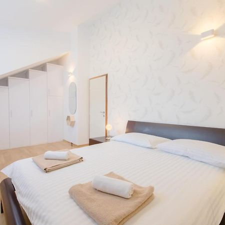 Apartmani Krilo Podstrana Esterno foto