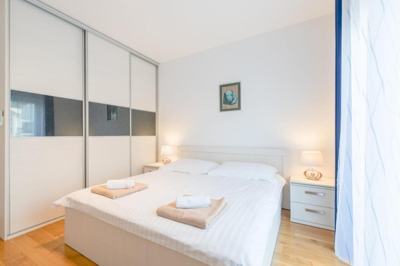 Apartmani Krilo Podstrana Esterno foto